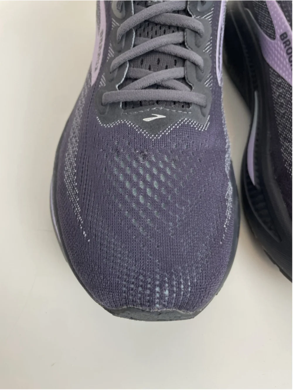 Brooks Ghost 17 Running Shoes Womens 12 Road Walking Sneakers Gym